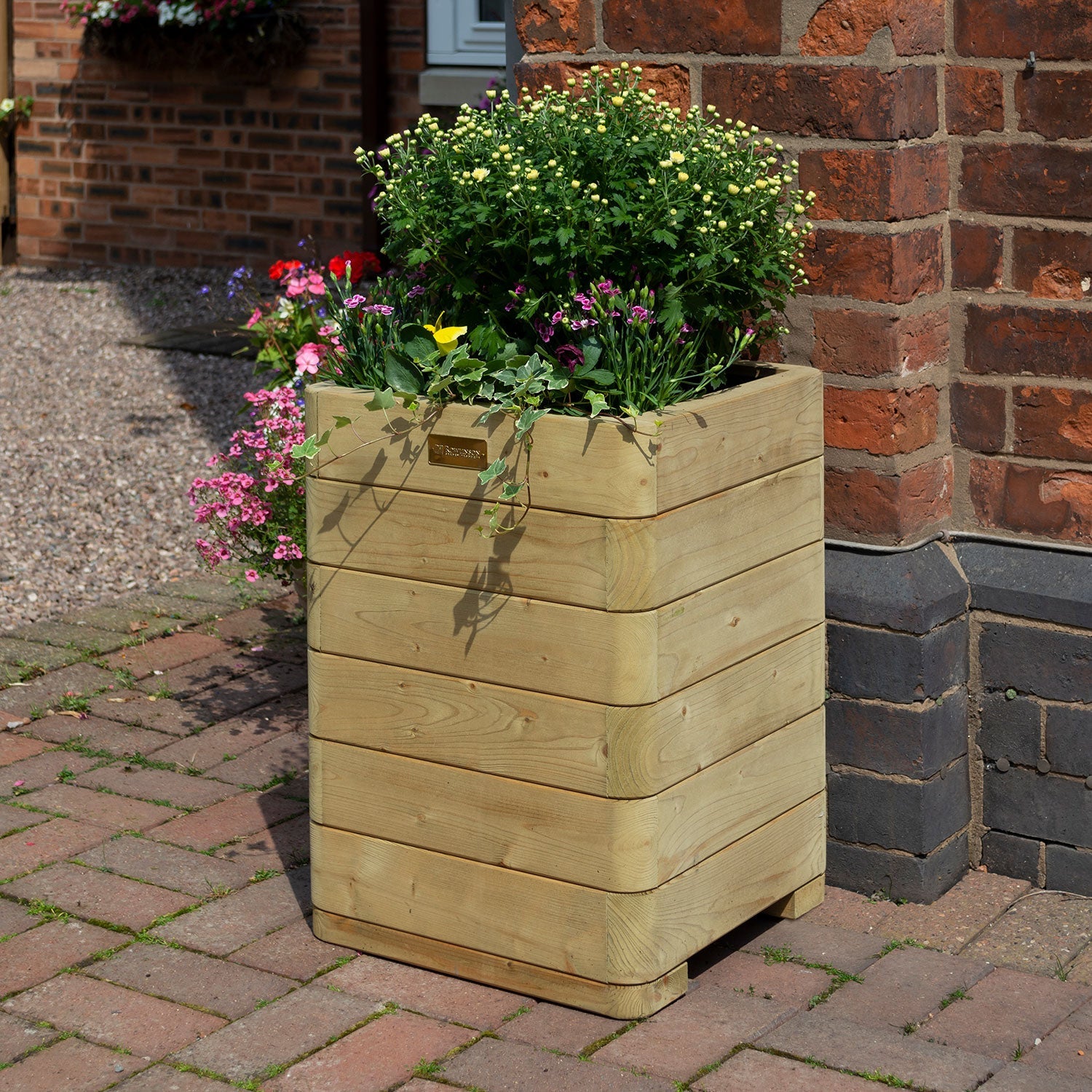 Rowlinson Marberry Tall Planter